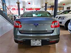 Ford Taurus